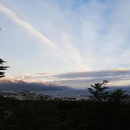 Hotel Tierra Del Fuego ウシュアイア エクステリア 写真