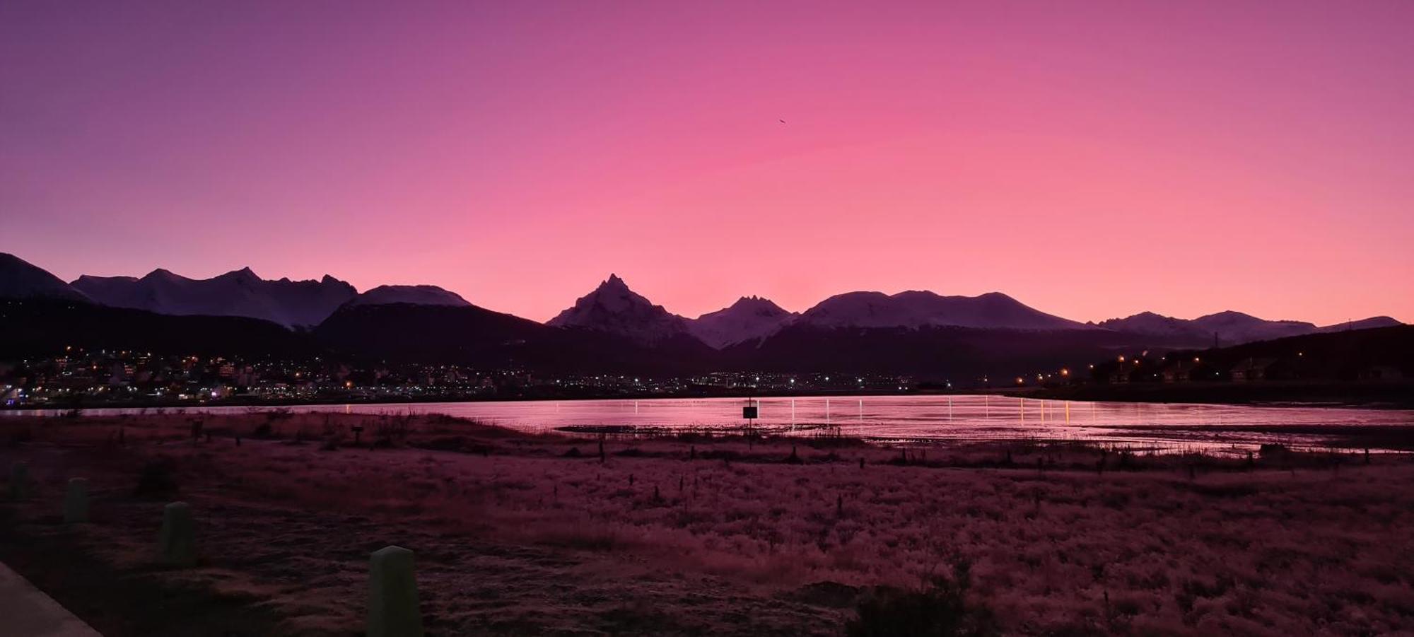 Hotel Tierra Del Fuego ウシュアイア エクステリア 写真