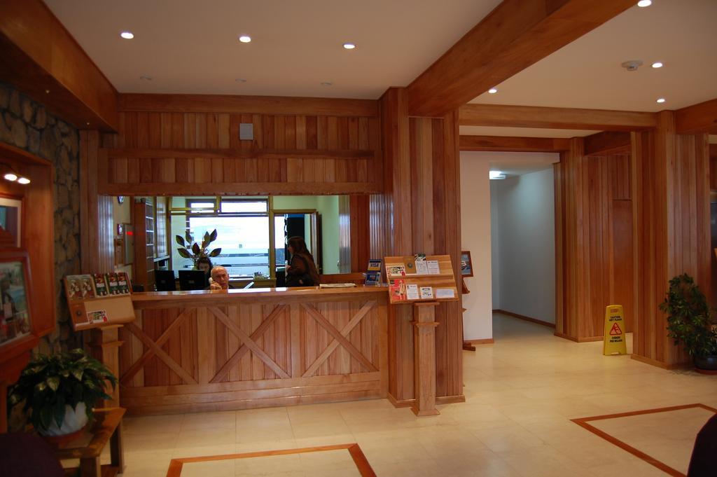 Hotel Tierra Del Fuego ウシュアイア エクステリア 写真